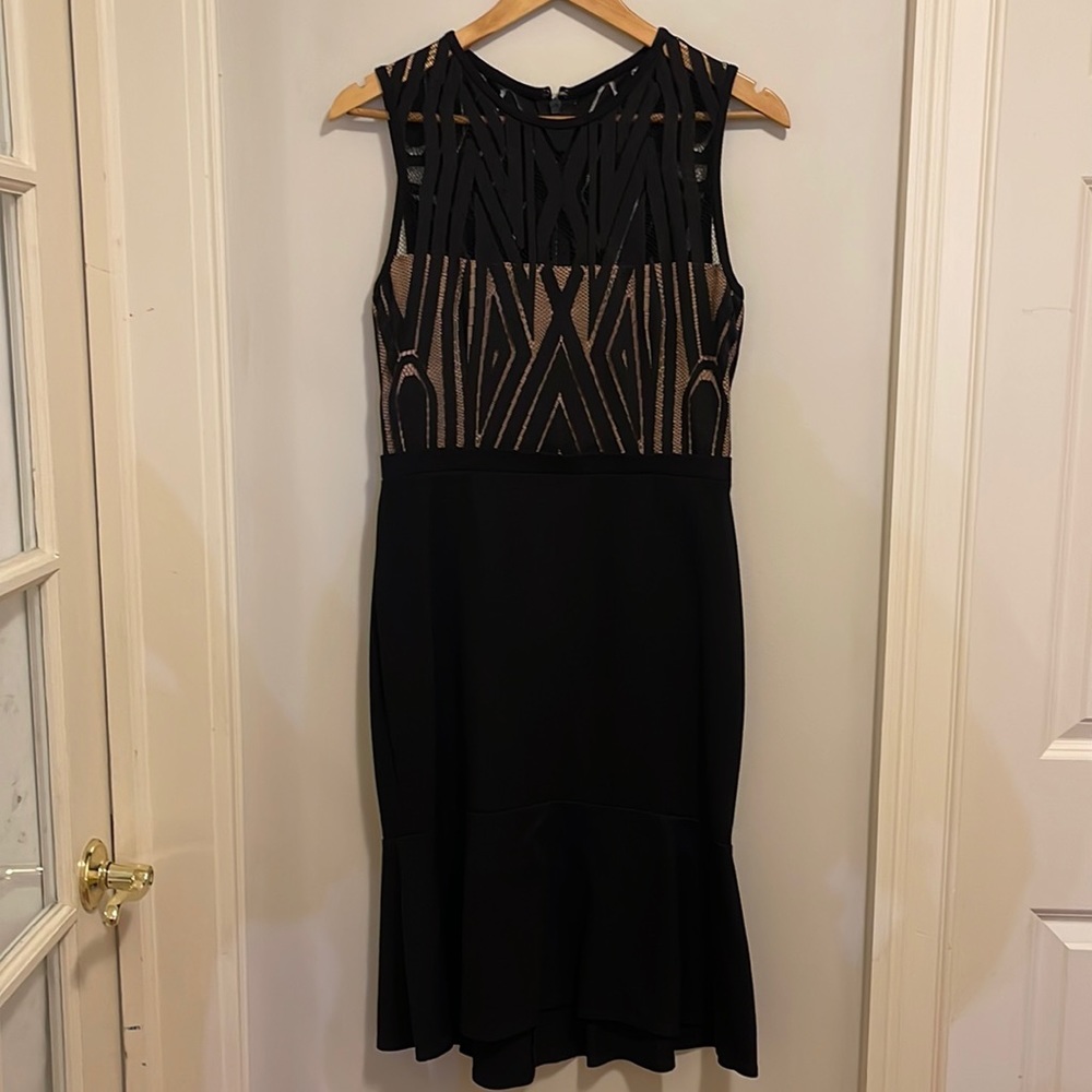 Black BCBG Maxazria sleeveless size 6